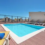 Privilege Santana With Rooftop Pool, Village Marina - Olhão