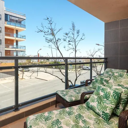 Διαμέρισμα Privilege Santana With Rooftop Pool, Village Marina - *