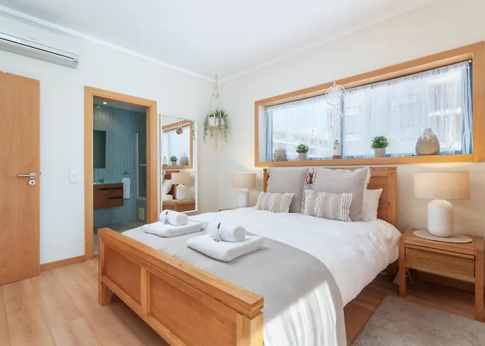 Privilege Santana With Rooftop Pool, Village Marina - Appartamento