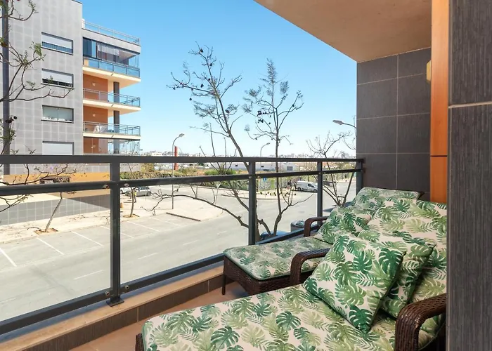 Appartamento Privilege Santana With Rooftop Pool, Village Marina - *