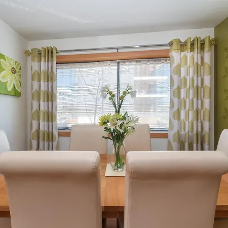 Privilege Santana With Rooftop Pool, Village Marina - * Olhão