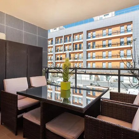 Appartement Privilege Santana With Rooftop Pool, Village Marina - Olhão