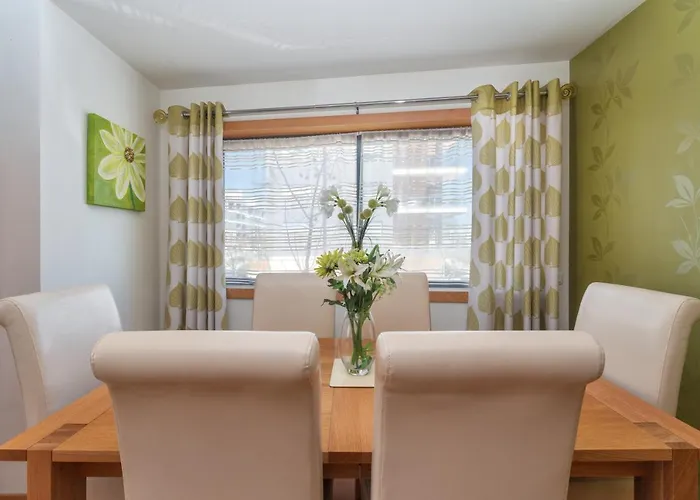 Privilege Santana With Rooftop Pool, Village Marina - * Olhão