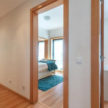 Privilege Santana With Rooftop Pool, Village Marina - Olhao